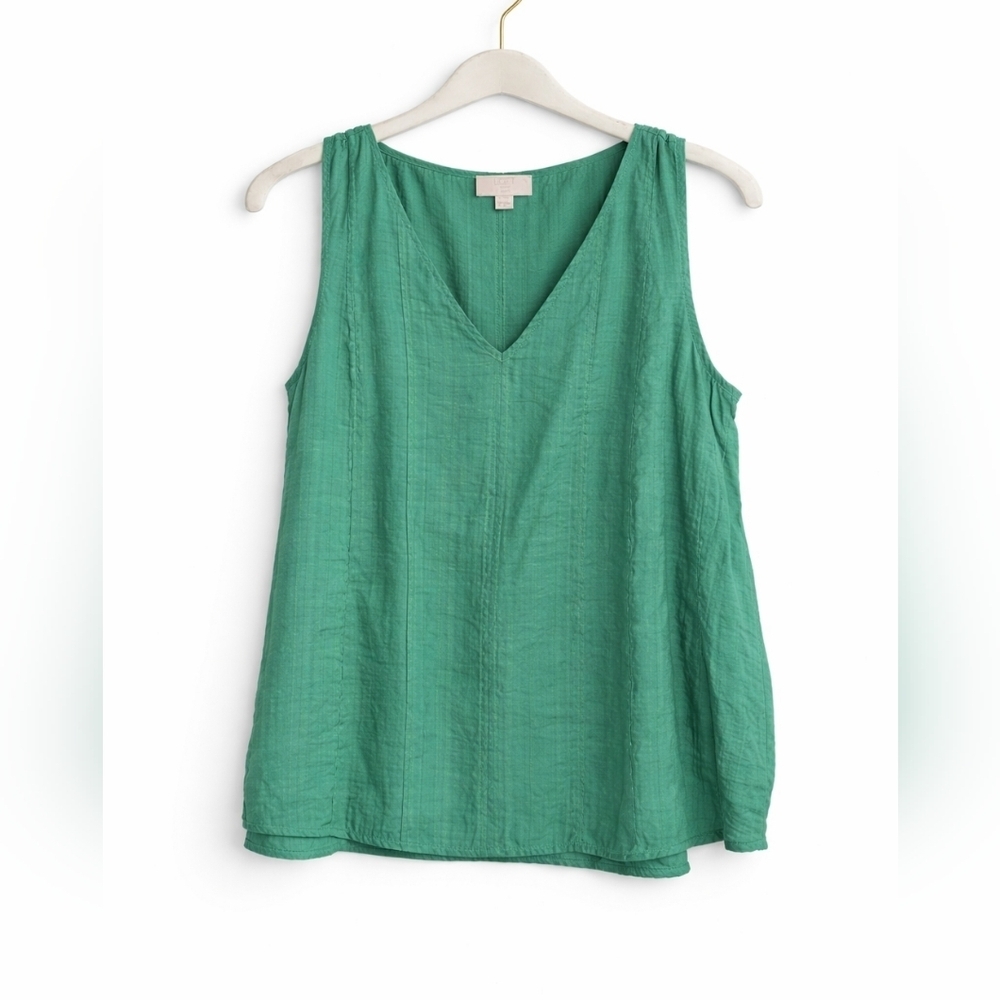 SALE -- LOFT Lightweight V-Neck Tank Top, Women's Small Petite